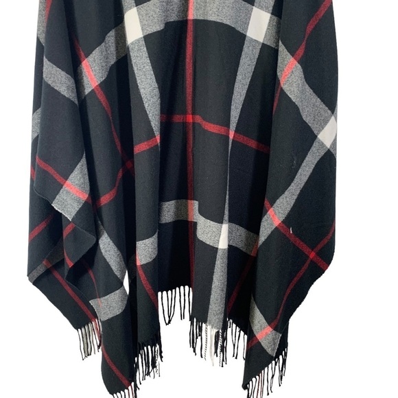 Jessica McClintock Super Soft Black Plaid Poncho Caper One Size fits most - Picture 9 of 11